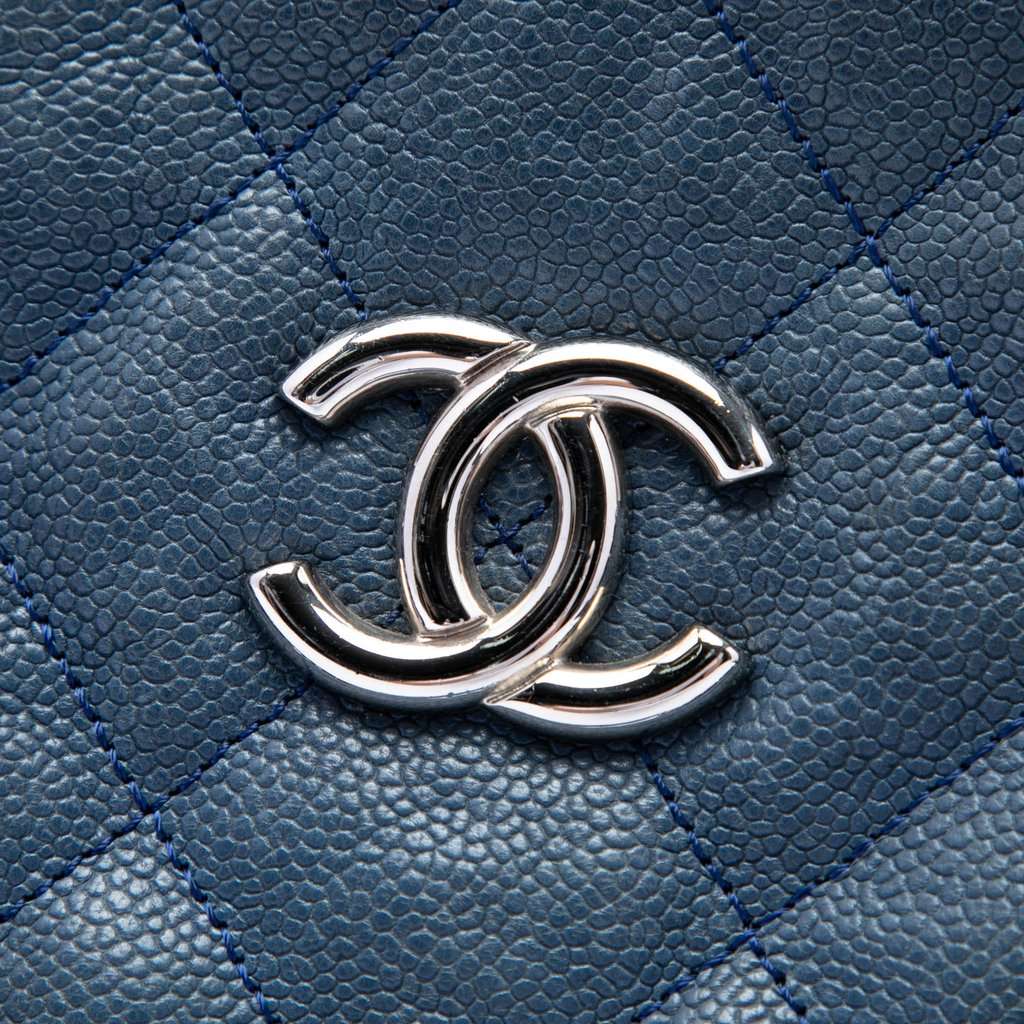Chanel Quilted Caviar French Riviera Tote Blue Leather Very good - Box View