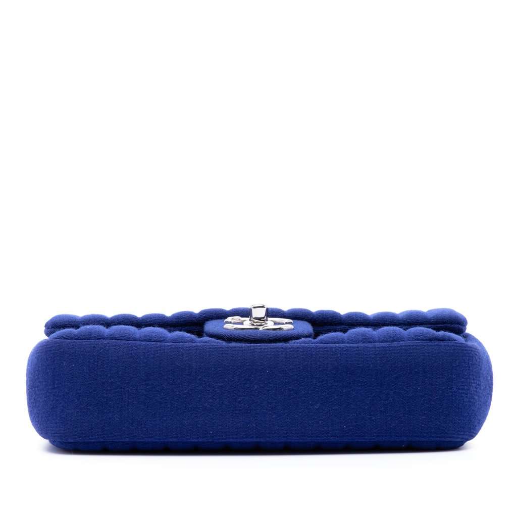 Chanel Mini Vertical Quilted Jersey Single Flap Blue Very good condition - Inside View