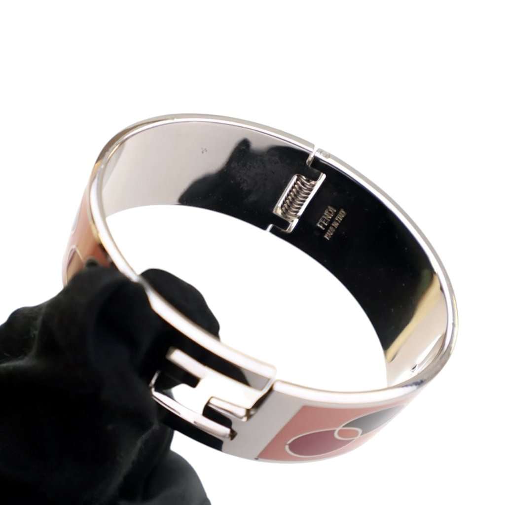 Fendi Enamel Fendista Hinged Bracelet Pink Very good condition - Model View