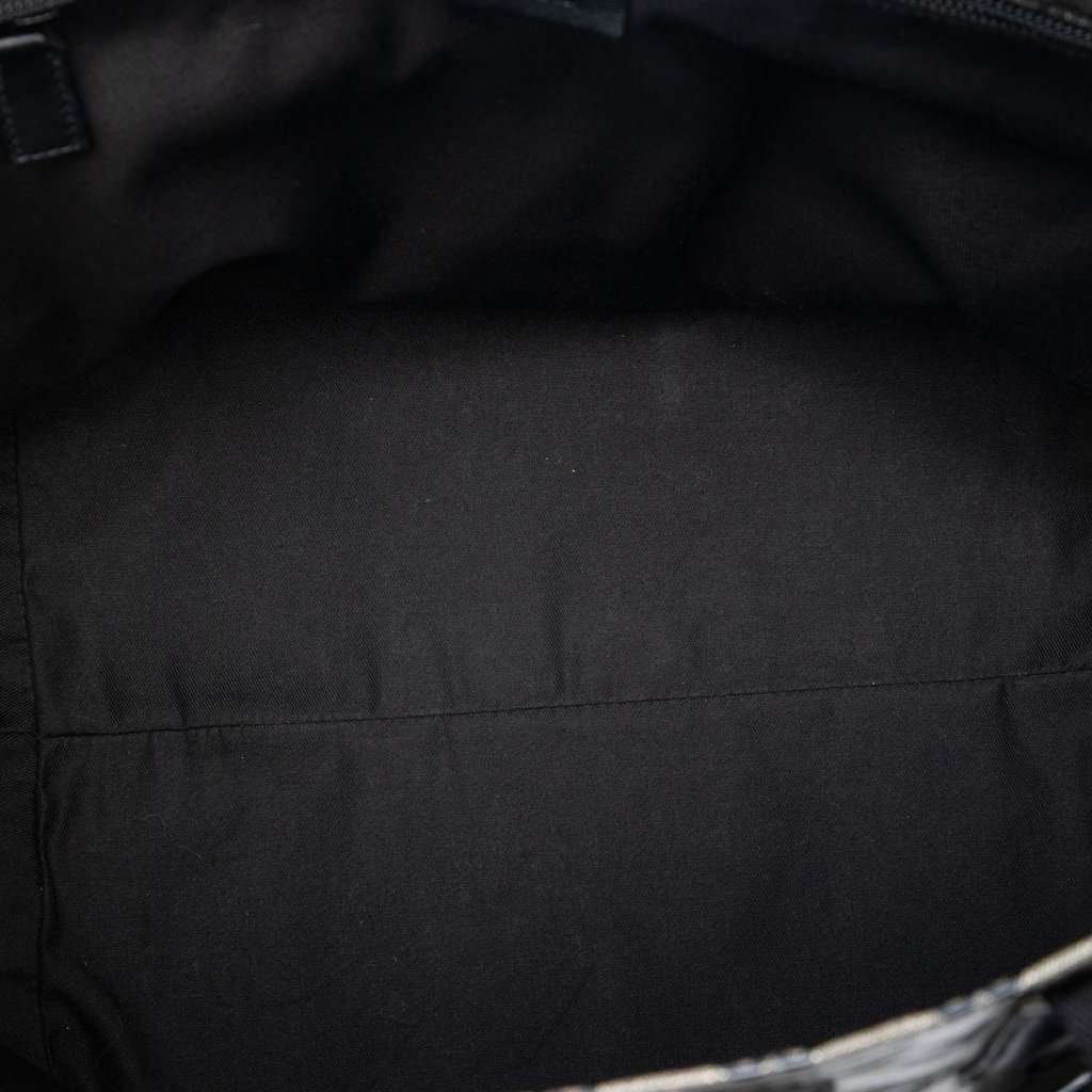 Gucci GG Crystal Web Tote Grey Very good - Model View