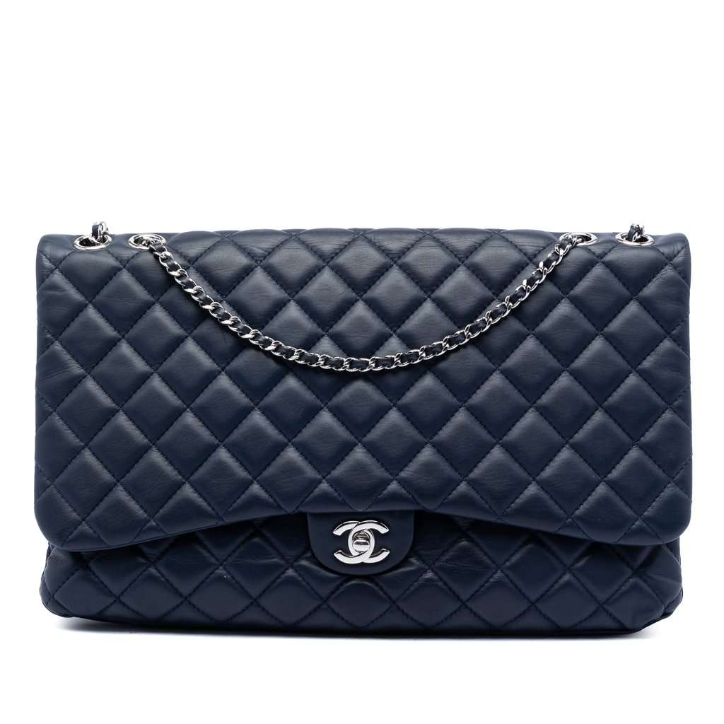 Chanel Maxi CC Quilted Lambskin 3 Compartment Flap Blue Leather Very good condition - Front View