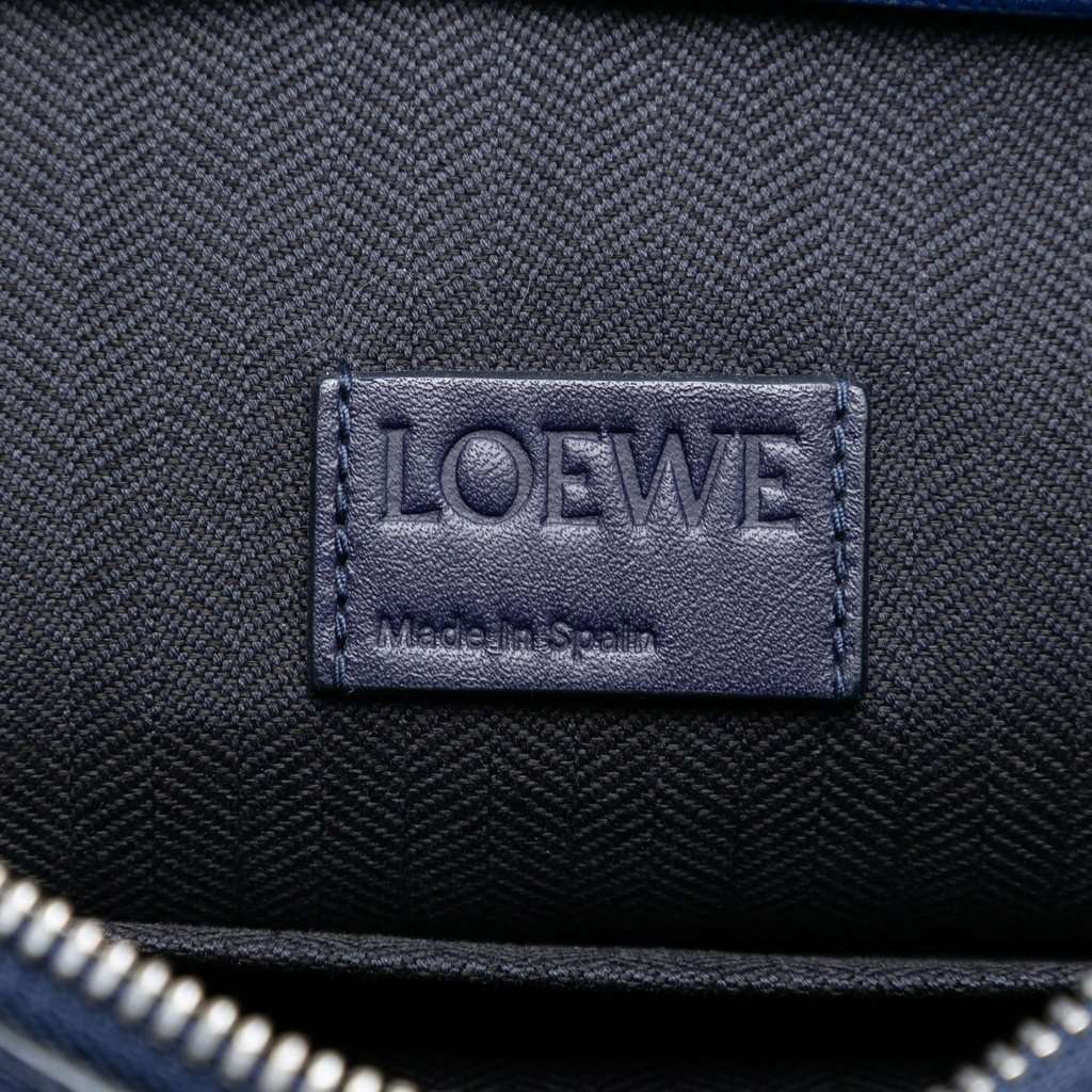 Loewe Leather Anagram T Clutch Blue Leather Very good condition - Box View