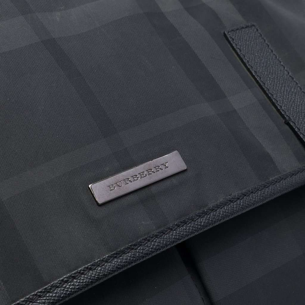 Burberry Smoke Check Nylon Messenger Bag MultiColor Very good - Box View