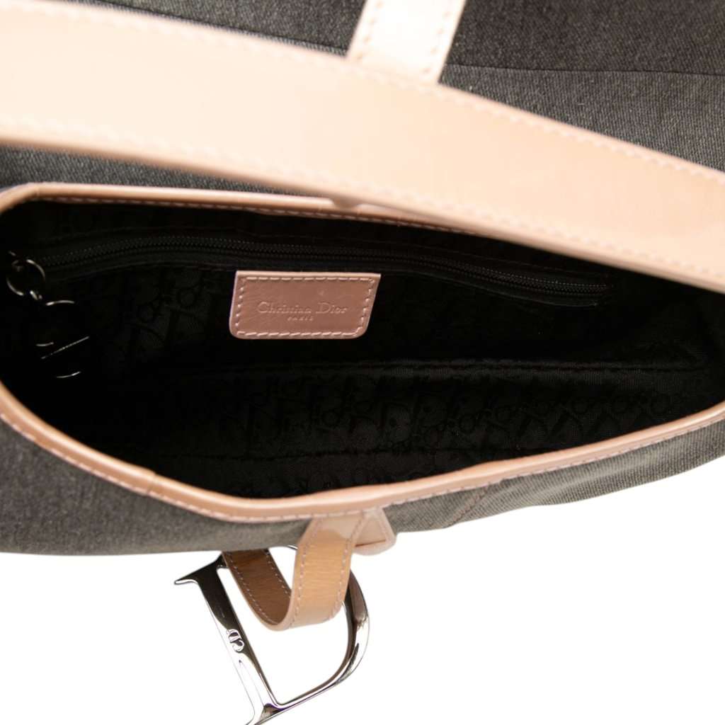 Dior Denim Jean Pocket Saddle Bag Brown Very good condition - Model View