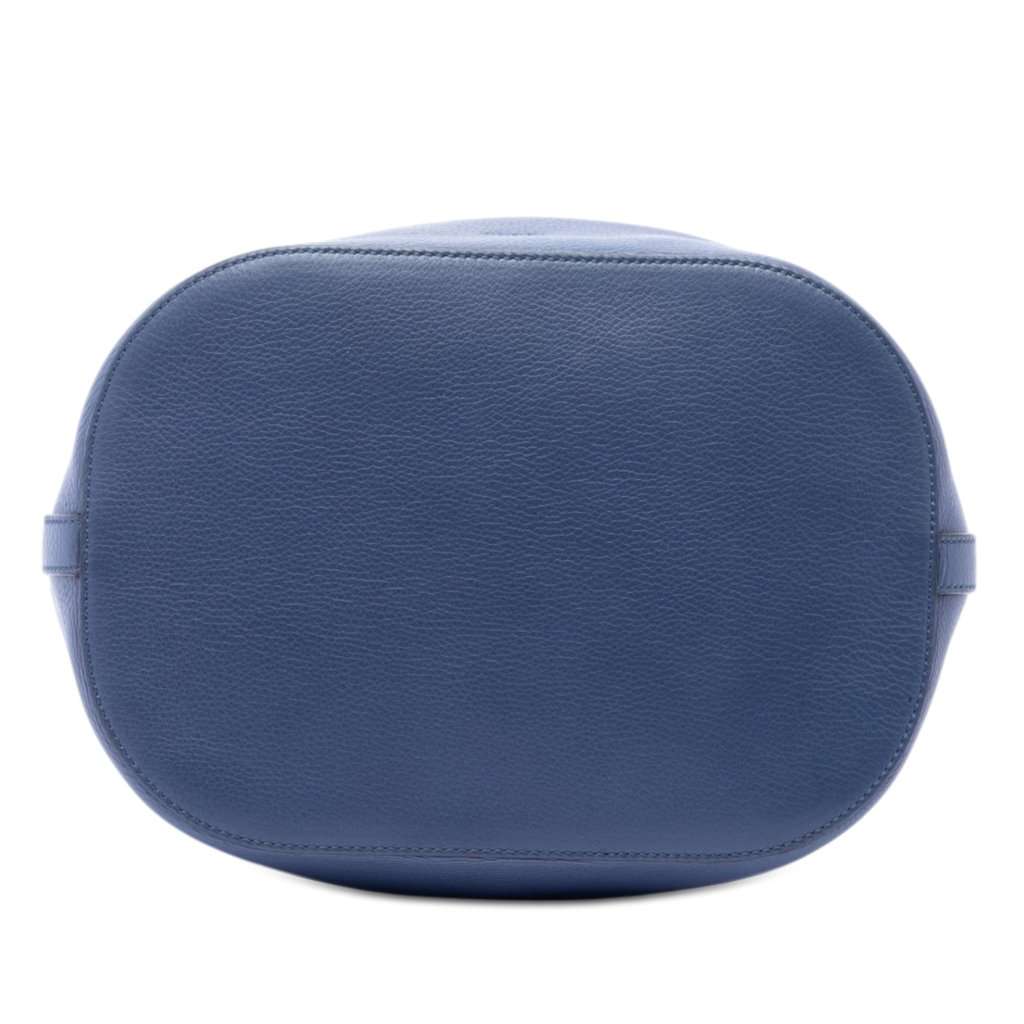 Gucci Pebbled Calfskin Miss Bamboo Tassel Bucket Bag Blue Leather Very good condition - Inside View