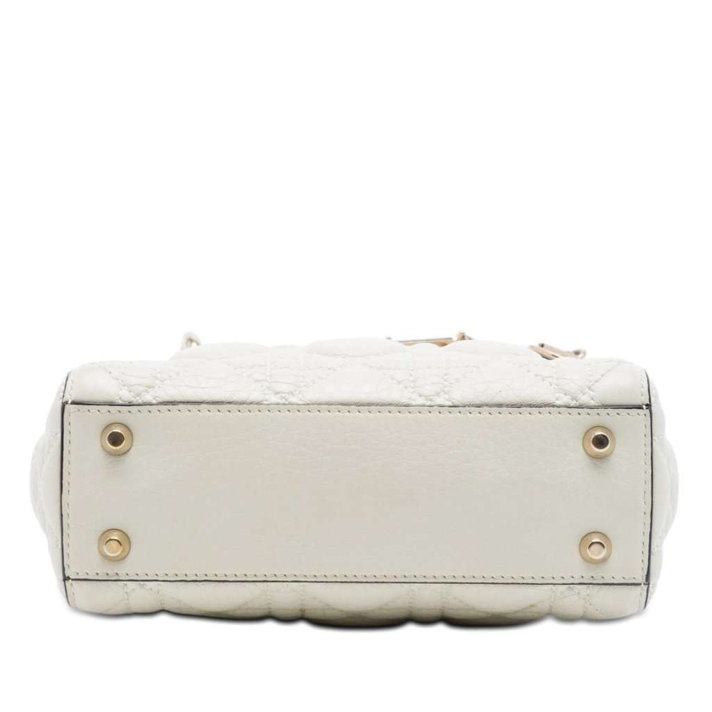 Dior Mini Lambskin Cannage Lady Dior White Leather Very good condition - Inside View