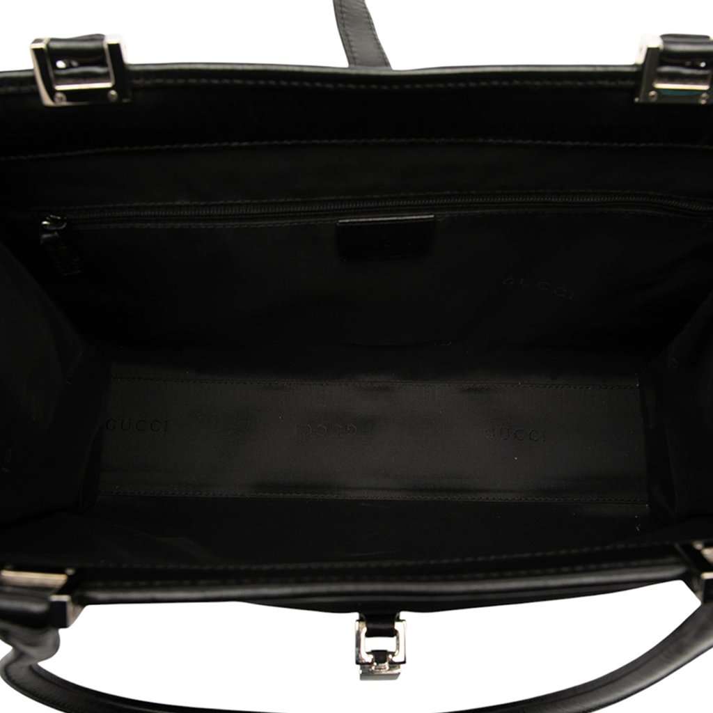 Gucci Nylon Jackie Tote Black Very good - Model View
