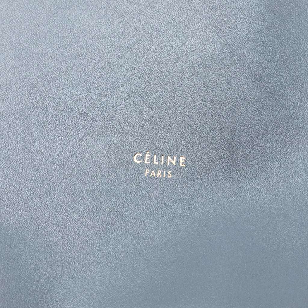 Celine Smooth Calfskin Clasp Cabas Tote Grey Leather Very good condition - Box View