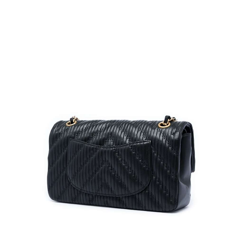 Chanel Medium Classic Chevron Calfskin Pleated Double Flap Black Leather Very good condition - Back View