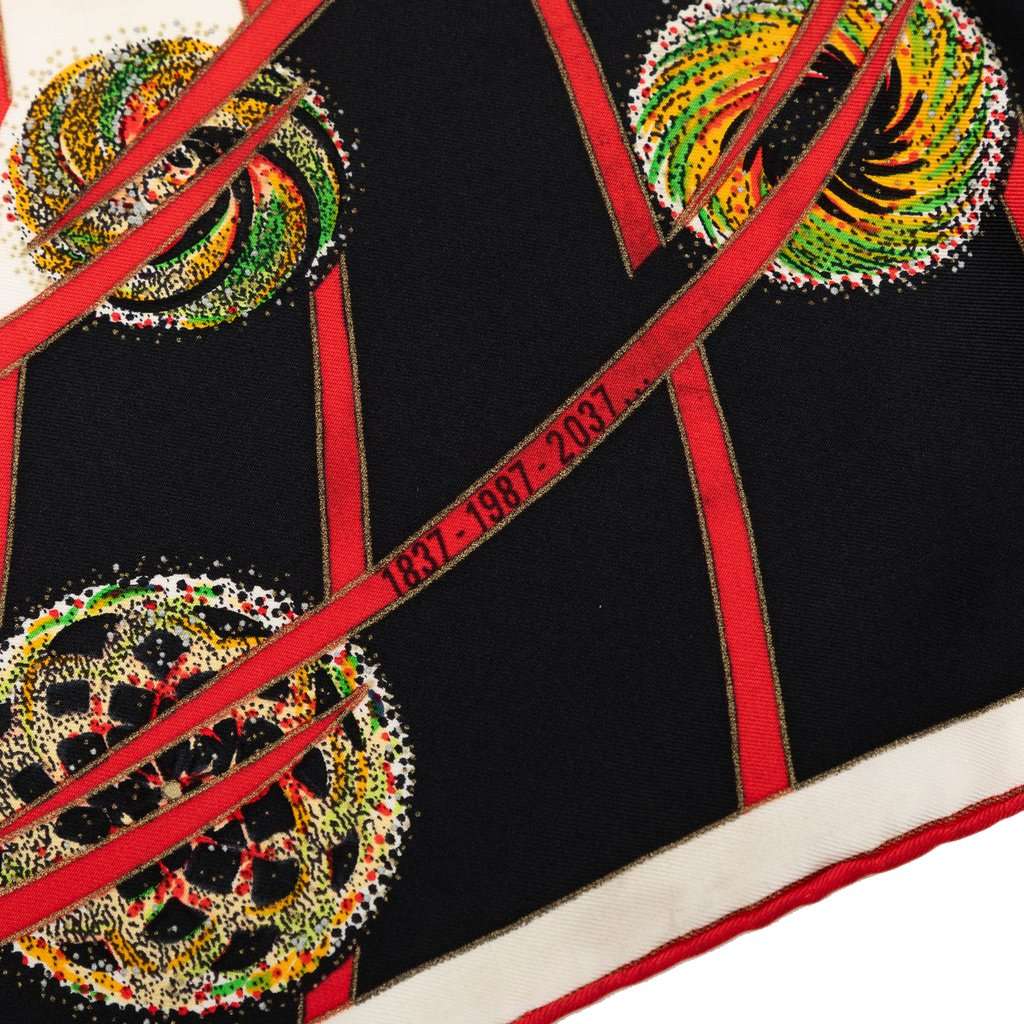 Hermès Les Feux de L Espace Silk Scarf 90 White Very good condition - Box View