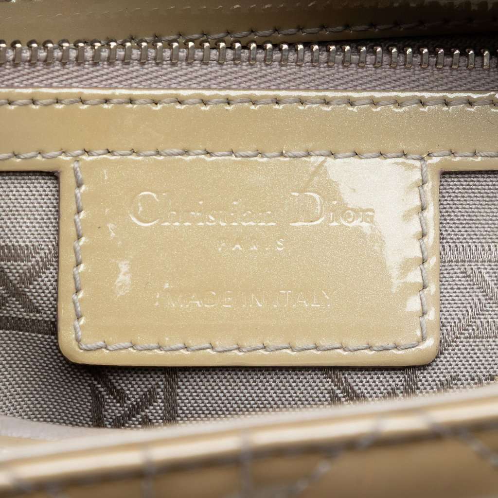 Dior Medium Patent Cannage Lady Dior Beige Leather Very good condition - Box View