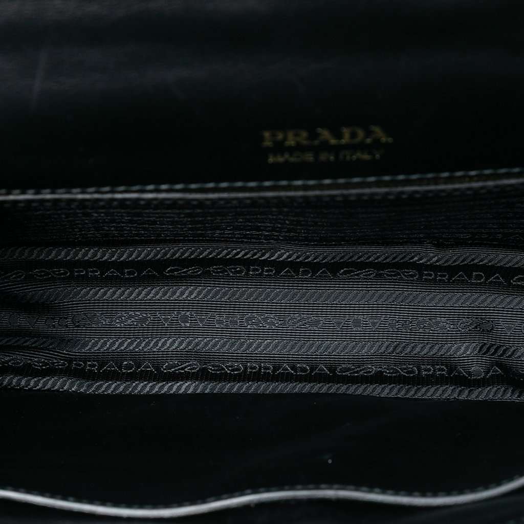 Prada Floral Printed Leather Plex Ribbon Crossbody Black Leather Very good condition - Model View