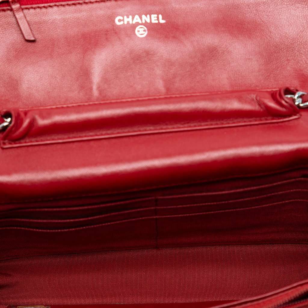 Chanel CC Quilted Lambskin Wallet on Chain Red Leather Very good - Model View