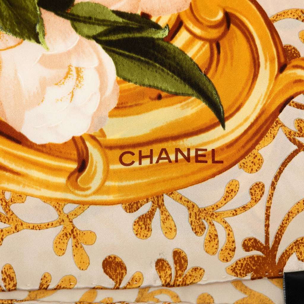 Chanel Camellia Baroque Silk Scarf Gold Very good - Model View