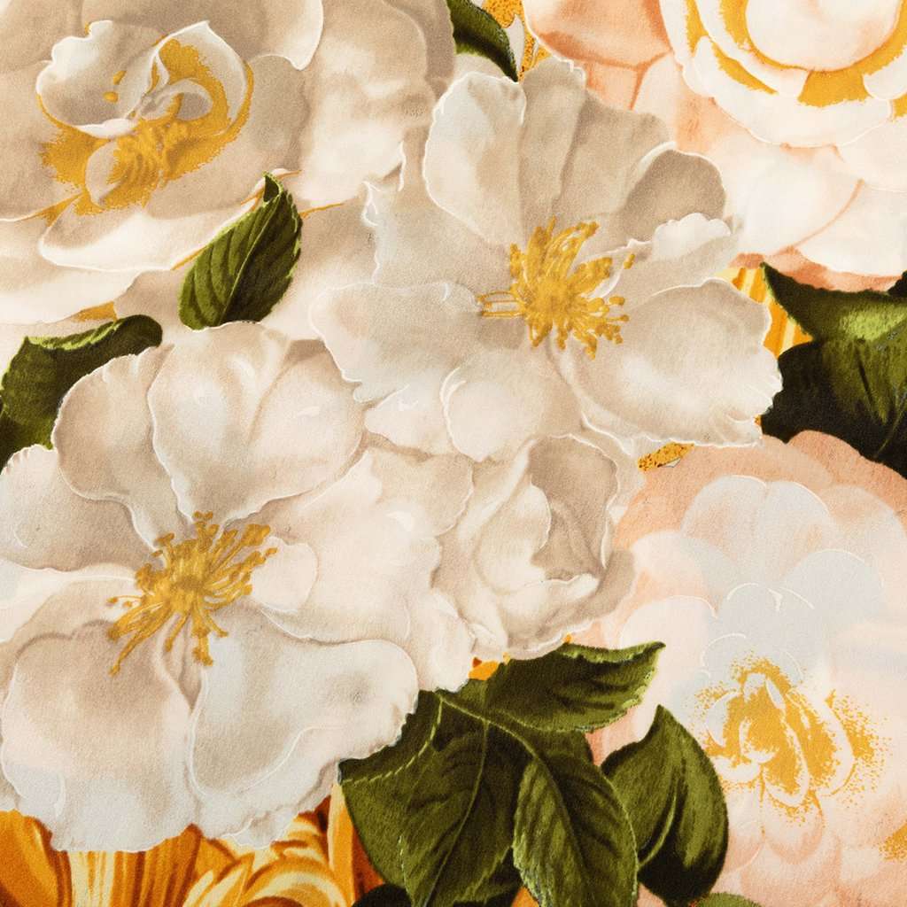 Chanel Camellia Baroque Silk Scarf Gold Very good - Box View