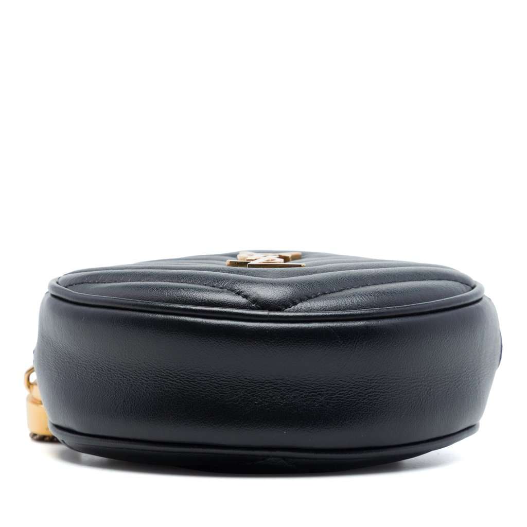 Saint Laurent Baby Chevron Calfskin Round Vinyle Belt Bag Black Leather Very good condition - Inside View