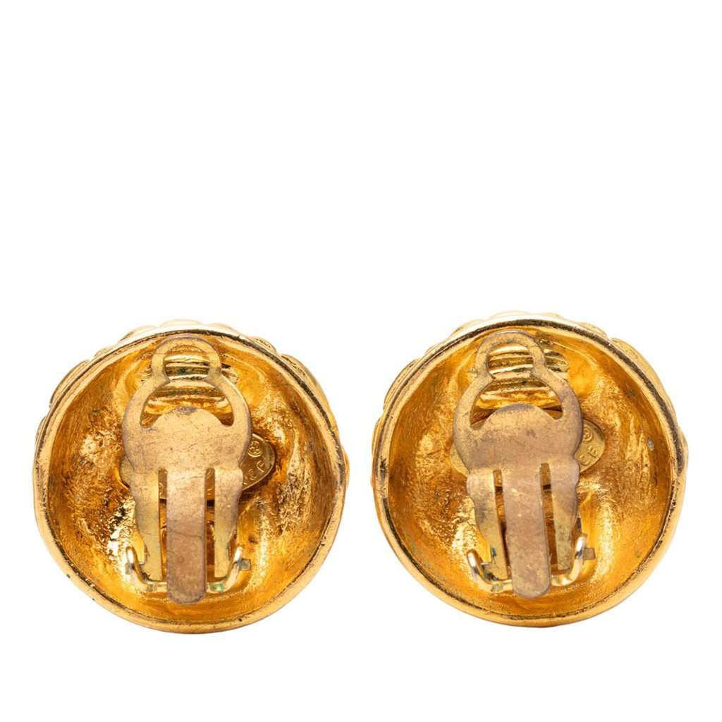 Chanel Gold Plated CC Quilted Round Clip On Earrings Gold Metal Very good condition - Back View