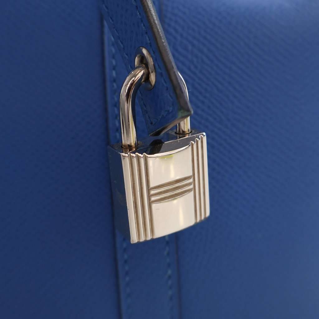 Hermès Epsom Tressage Picotin Lock 18 Blue Leather Very good condition - Box View
