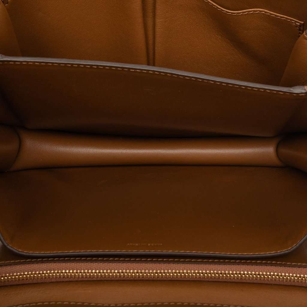 Celine Medium Calfskin Classic Box Brown Leather Very good condition - Model View