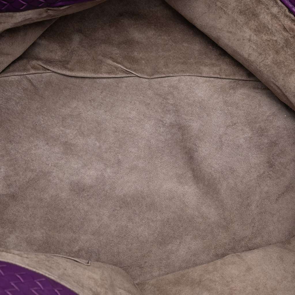 Bottega Veneta Large Nappa Intrecciato Cesta Tote Purple Leather Very good condition - Model View