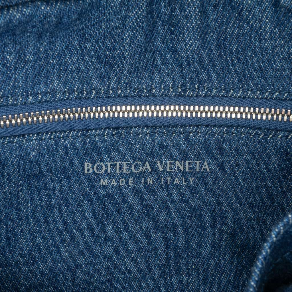 Bottega Veneta Small Denim Intreccio Camera Bag Blue Very good - Box View