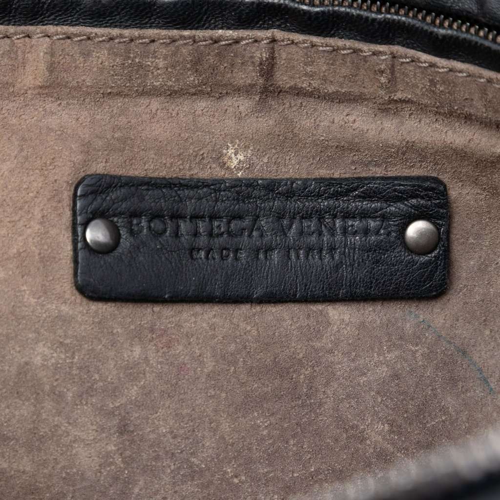Bottega Veneta Nappa Intrecciato Nodini Crossbody Black Leather Very good condition - Box View