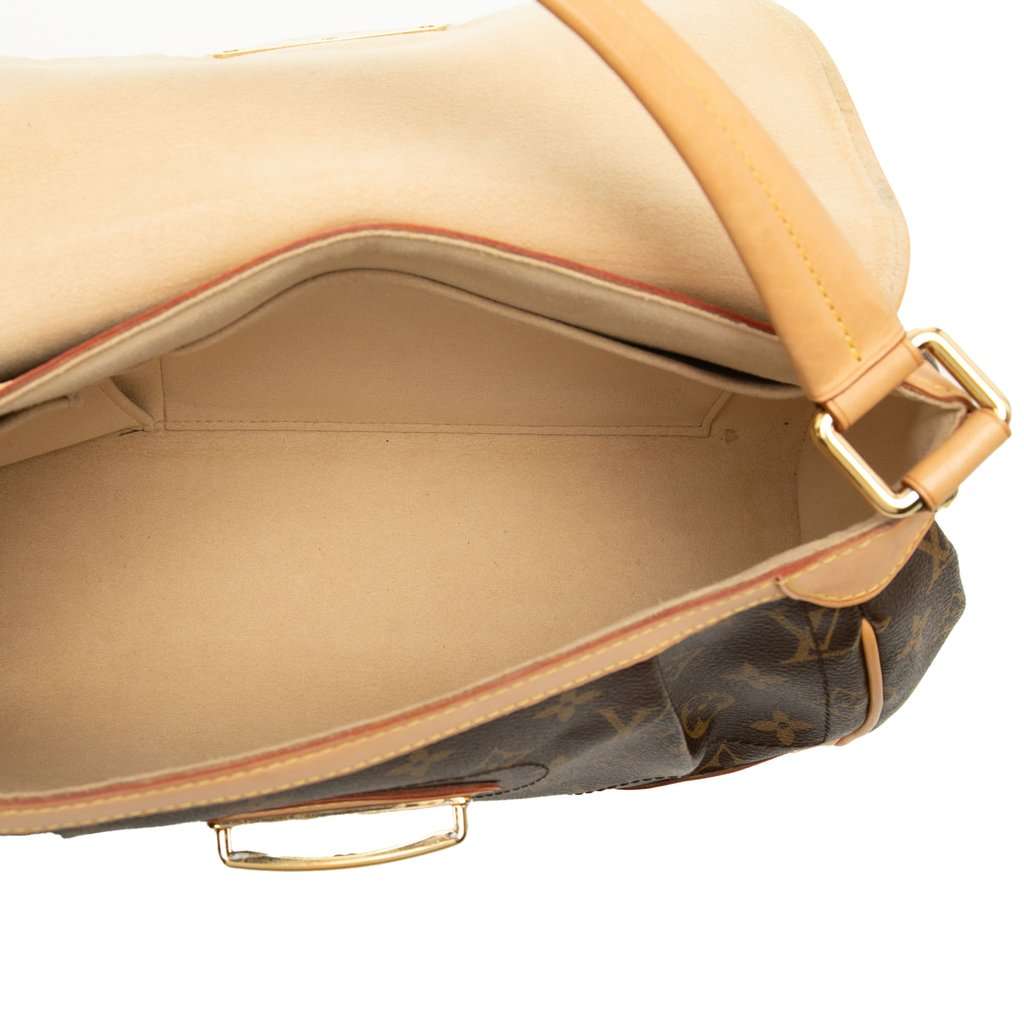 Louis Vuitton Monogram Beverly MM Brown Very good - Model View