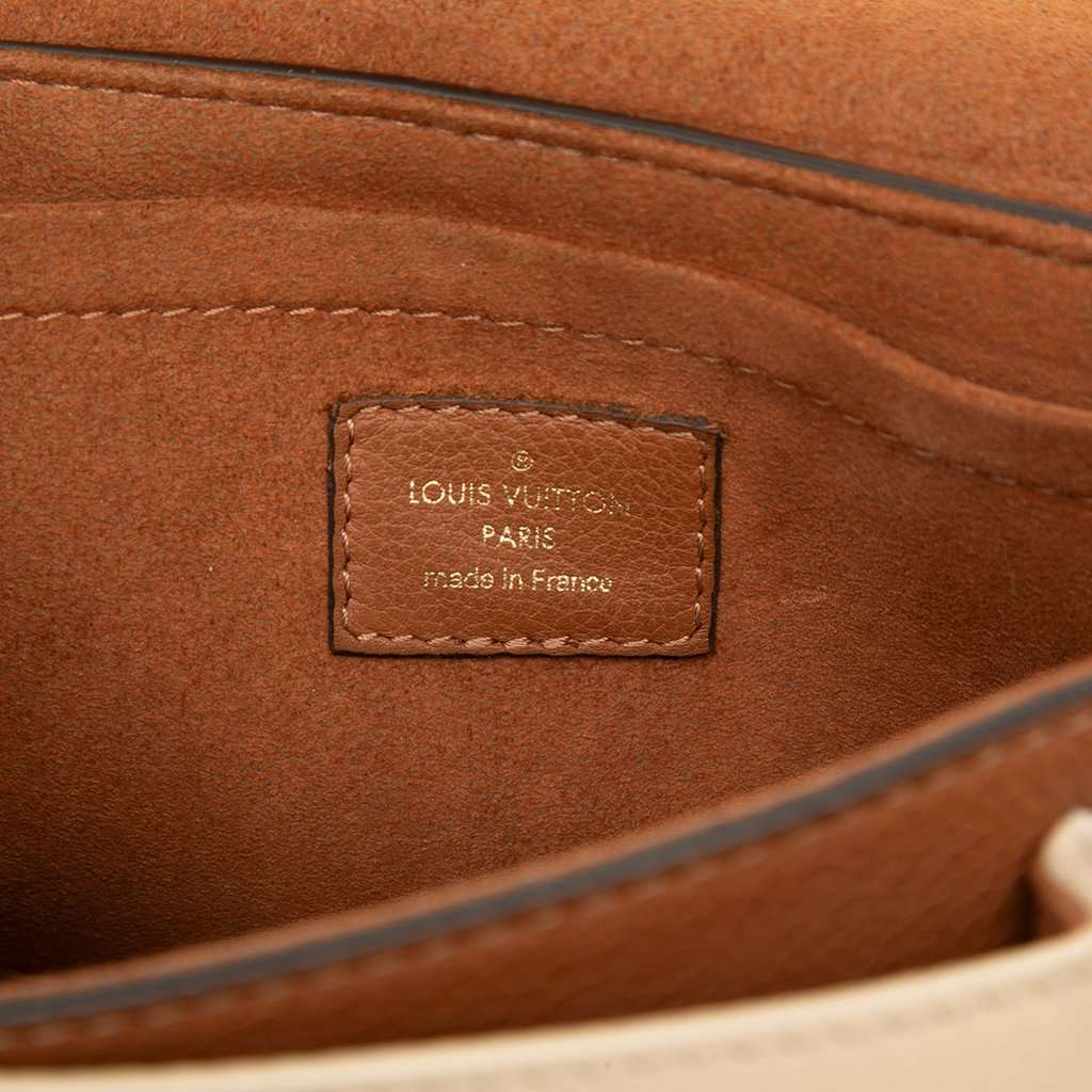 Louis Vuitton Grained Calfskin Lockme Tender Brown Leather Very good condition - Box View