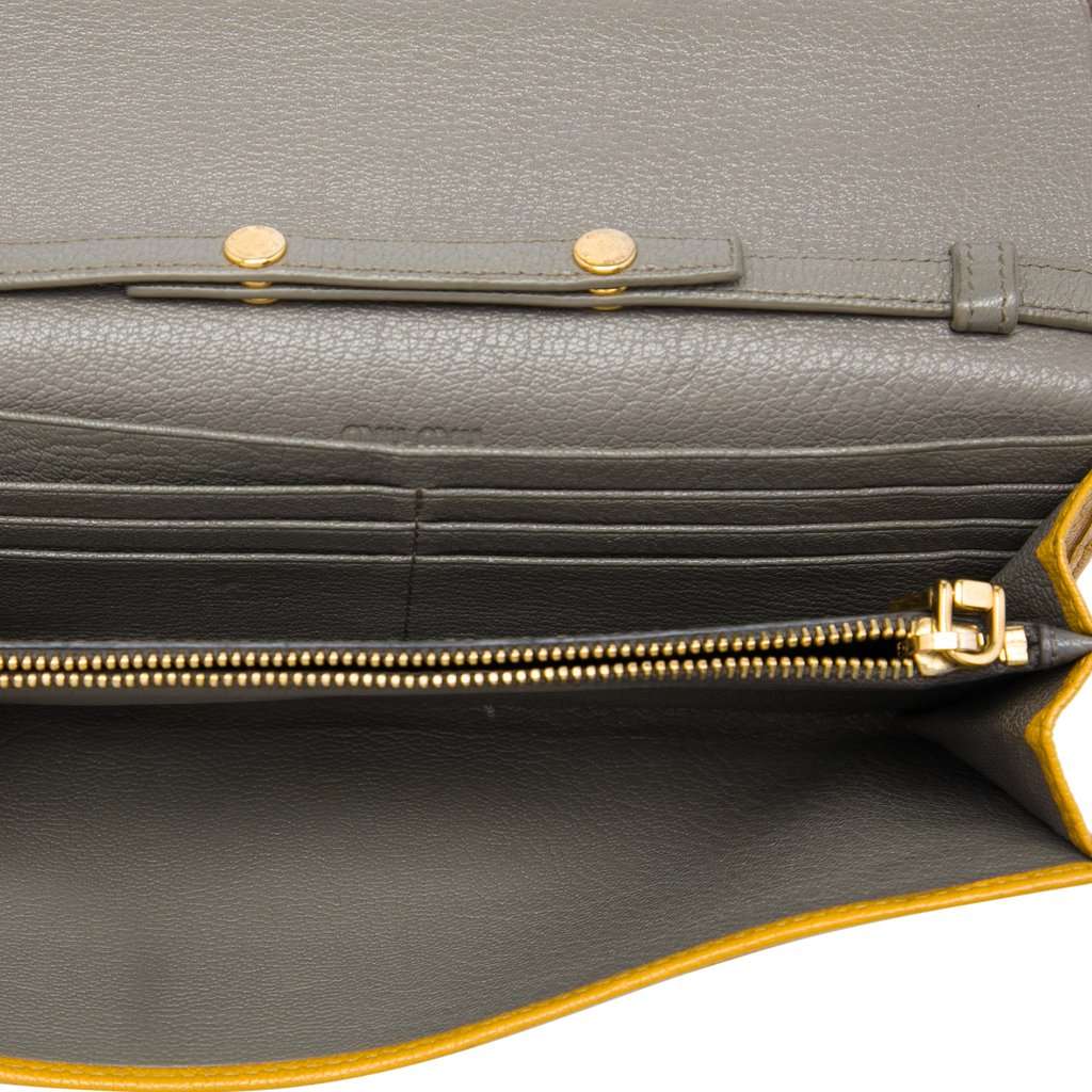 Miu Miu Bicolor Goatskin Madras Wallet on Chain Yellow Leather Very good - Model View