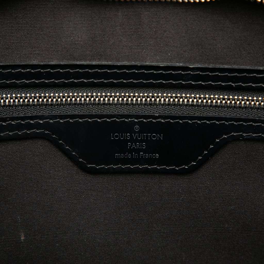 Louis Vuitton Epi Brea MM Black Leather Very good condition - Box View