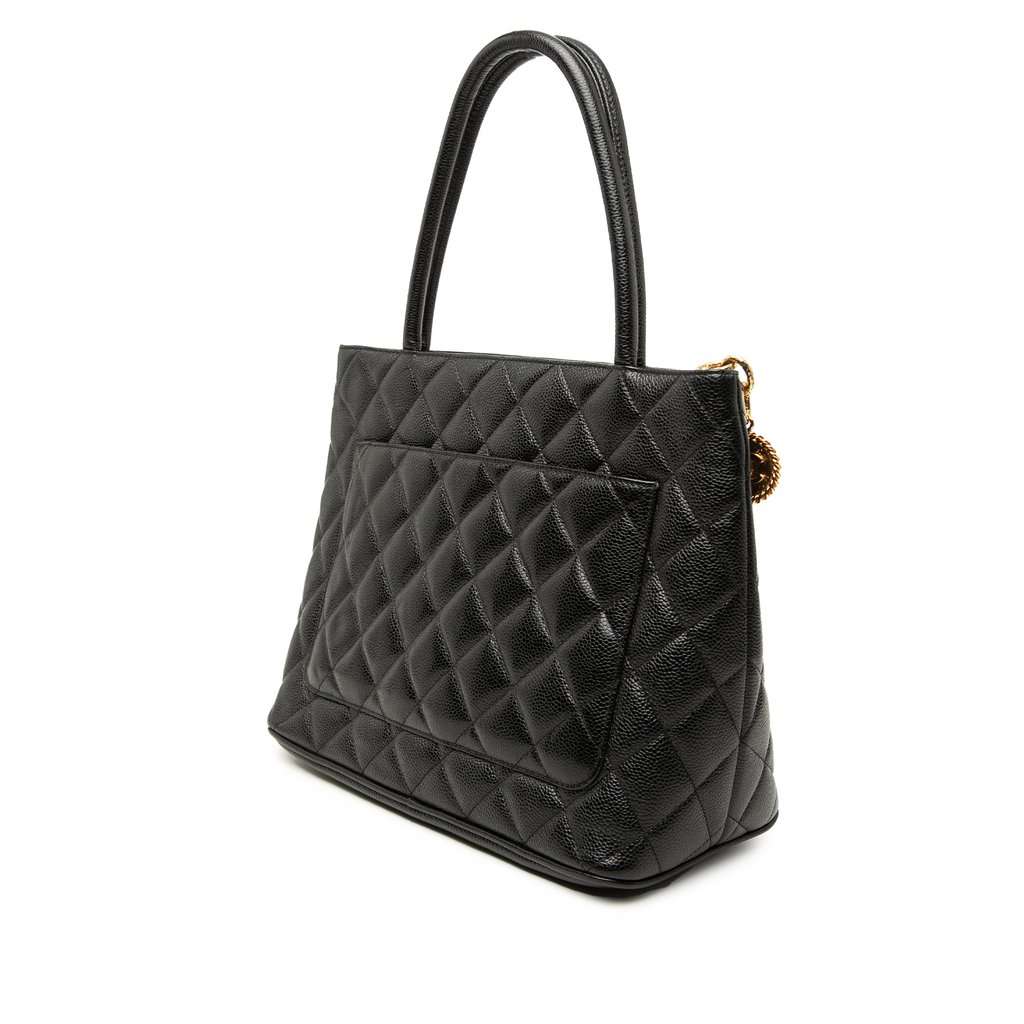 Chanel Caviar Medallion Tote Black Leather Very good condition - Back View