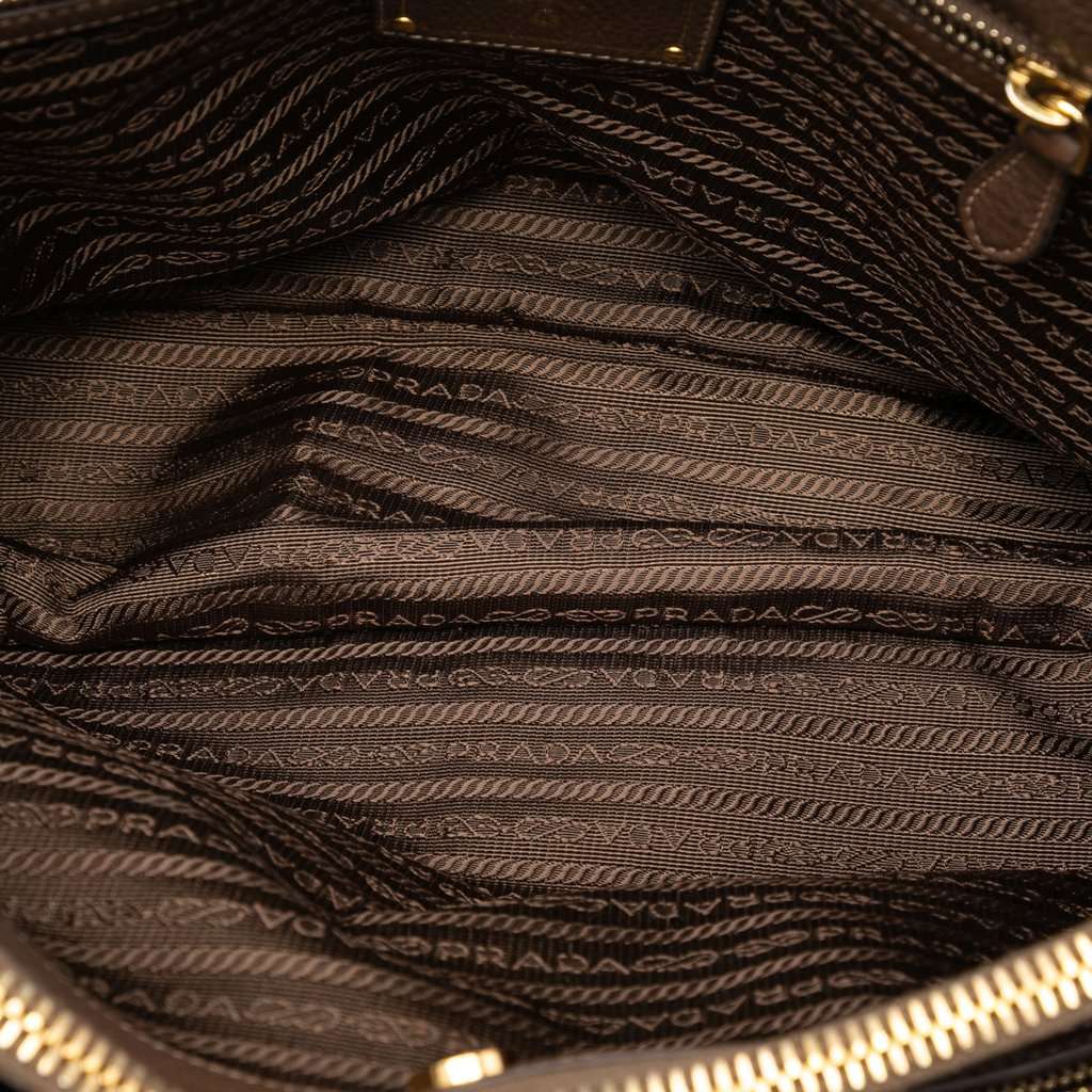 Prada Vitello Daino Trimmed Tessuto Satchel Brown Very good condition - Model View
