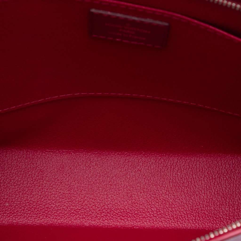 Louis Vuitton Epi Toiletry Pouch 26 Pink Leather Very good condition - Model View