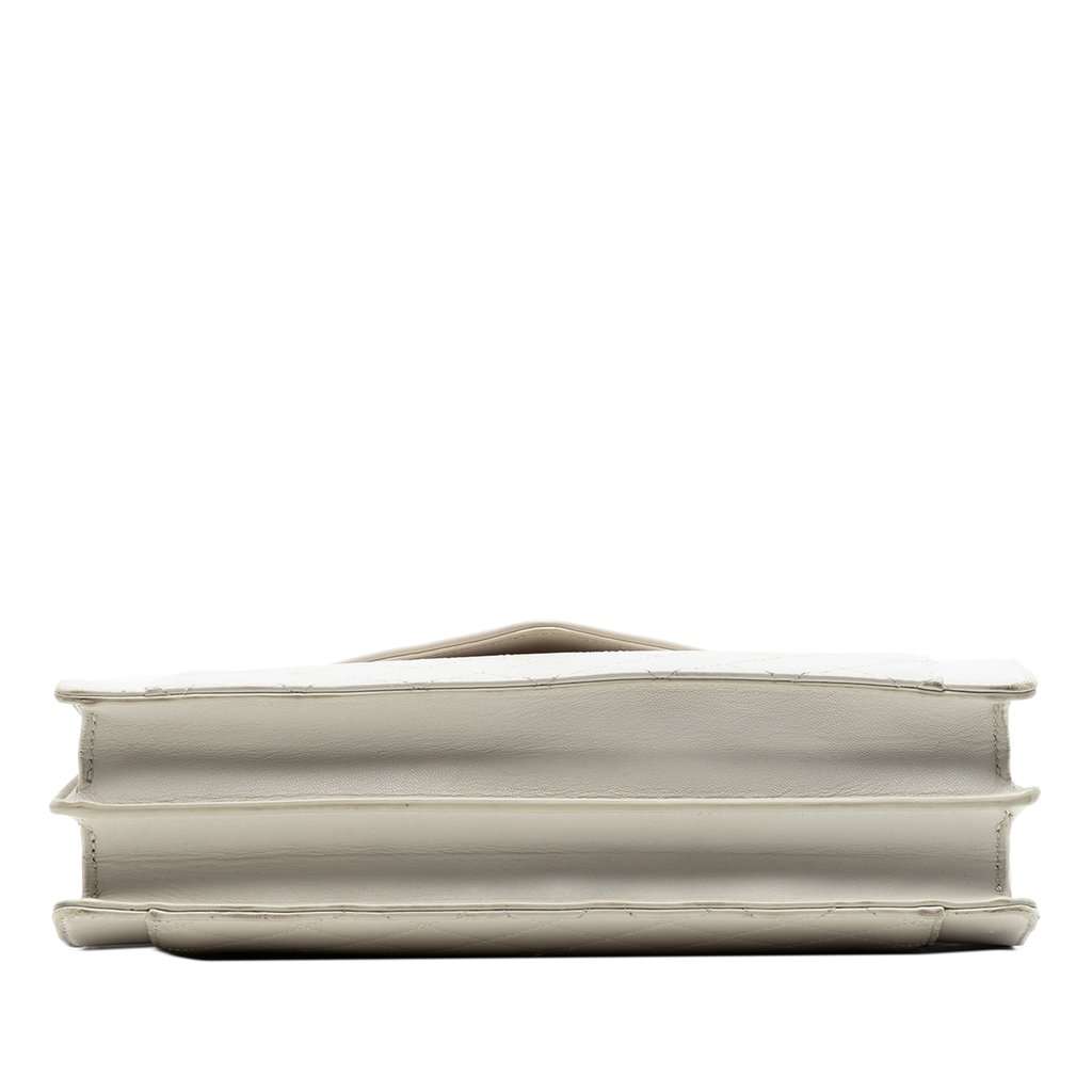 Saint Laurent Quilted Lambskin Monogram Gaby Crossbody White Leather Very good condition - Inside View