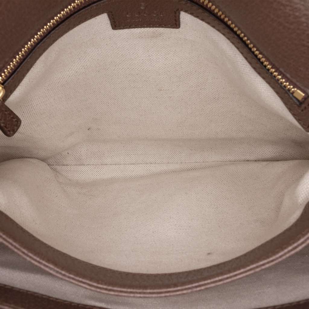 Gucci Medium GG Supreme Blondie Top Handle Beige Very good - Model View