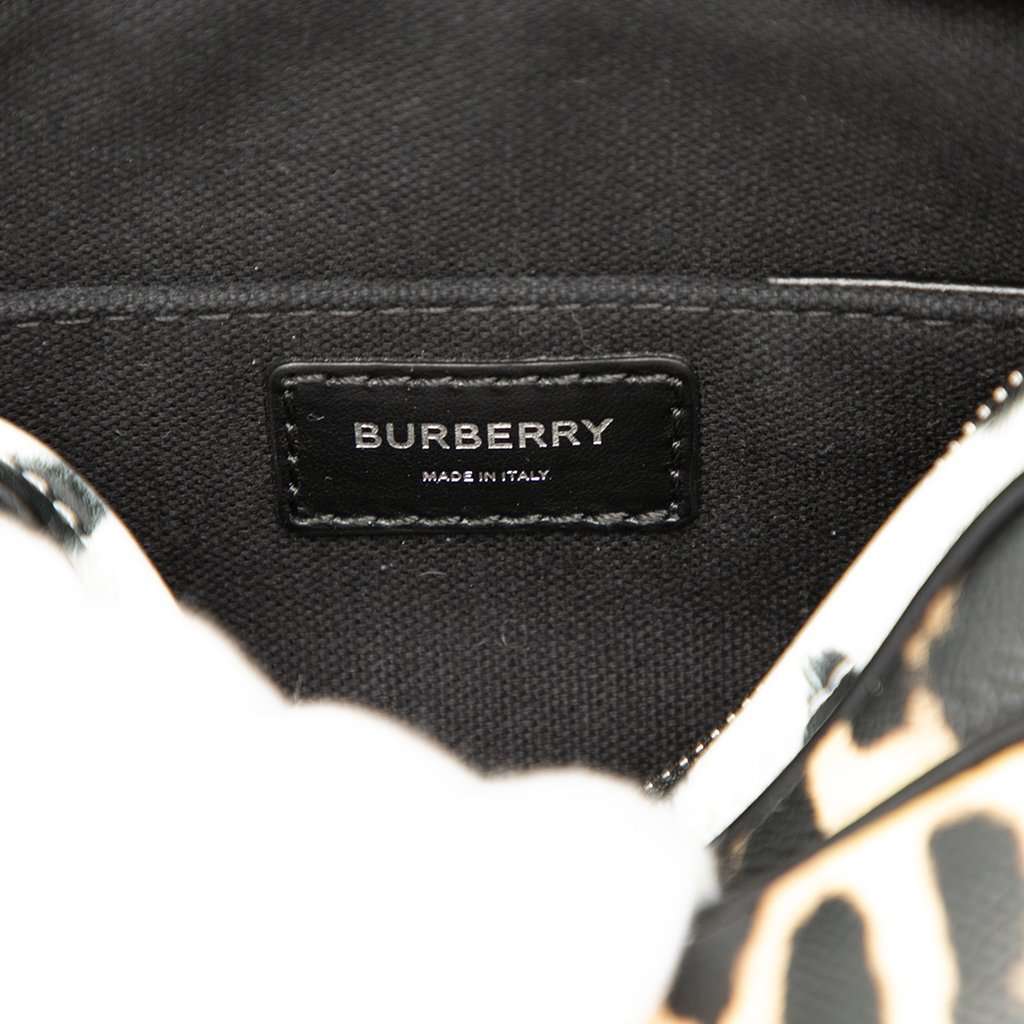 Burberry Leopard Printed Leather Camera Bag Brown Leather Very good condition - Box View