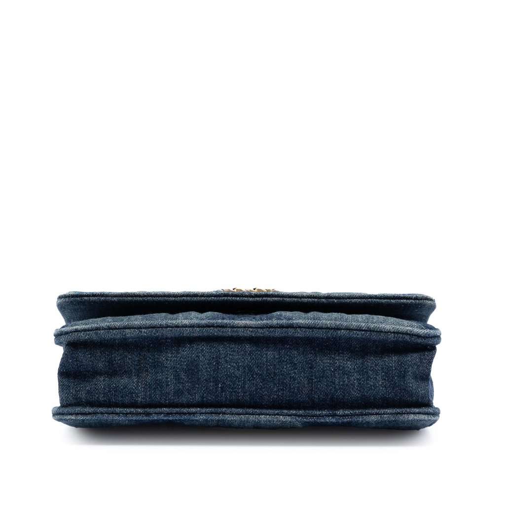 Chanel Denim 19 Flap Wallet On Chain Blue Very good condition - Inside View