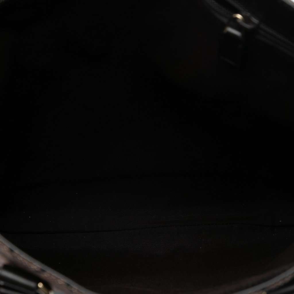 Gucci GG Canvas Tote Brown Very good condition - Model View