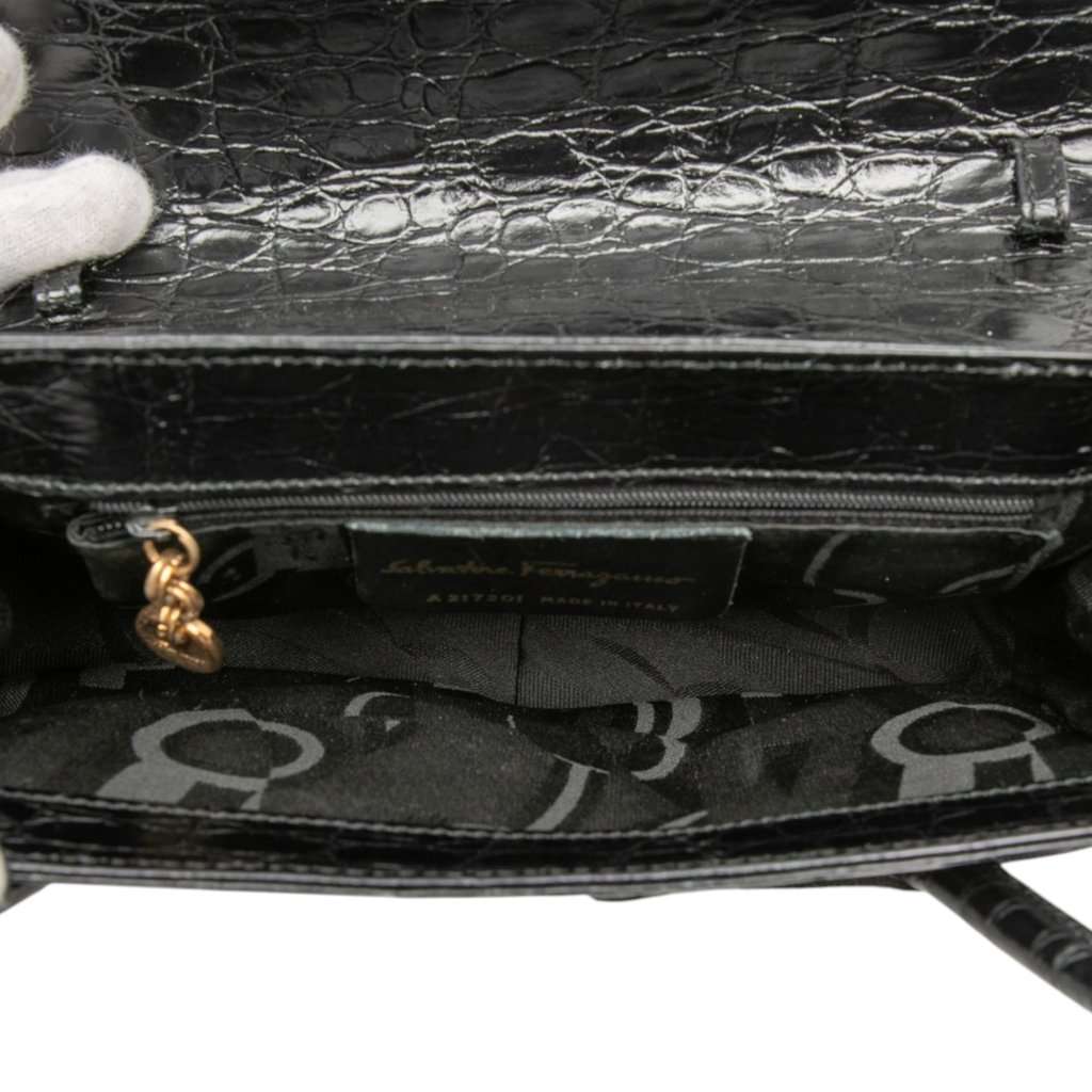 Salvatore Ferragamo Croc Embossed Vara Bow Top Handle Bag Black Leather Very good condition - Model View