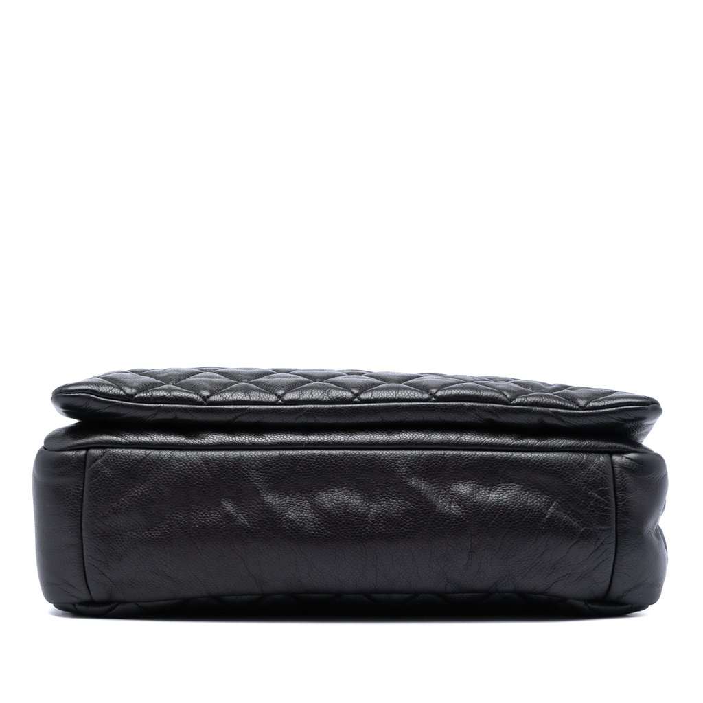 Chanel Large Quilted Caviar Coco Cocoon Messenger Bag Black Leather Very good condition - Inside View