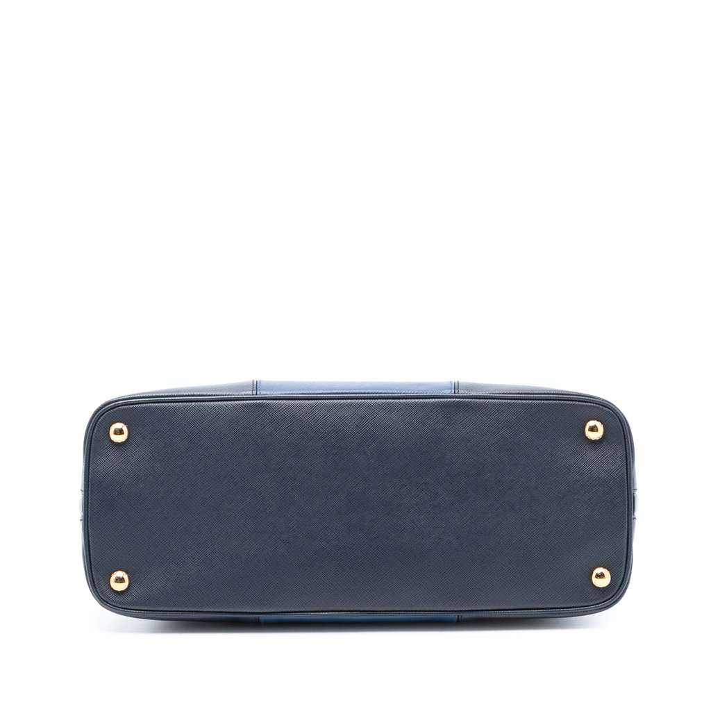 Prada Medium Bicolor Saffiano Lux Promenade Satchel Blue Leather Very good condition - Inside View