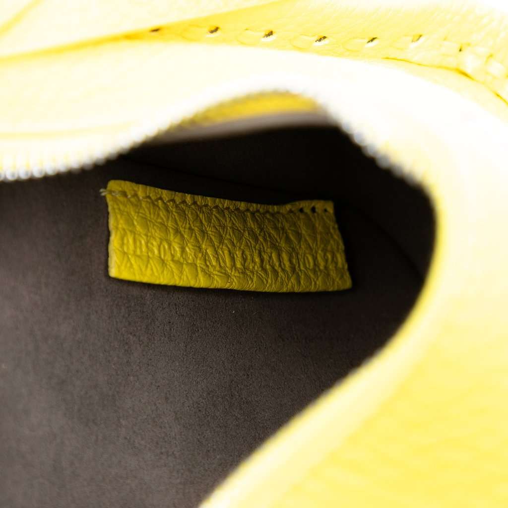 Fendi Mini Cuoio Romano Selleria Fendessence Handbag Yellow Leather Very good condition - Box View