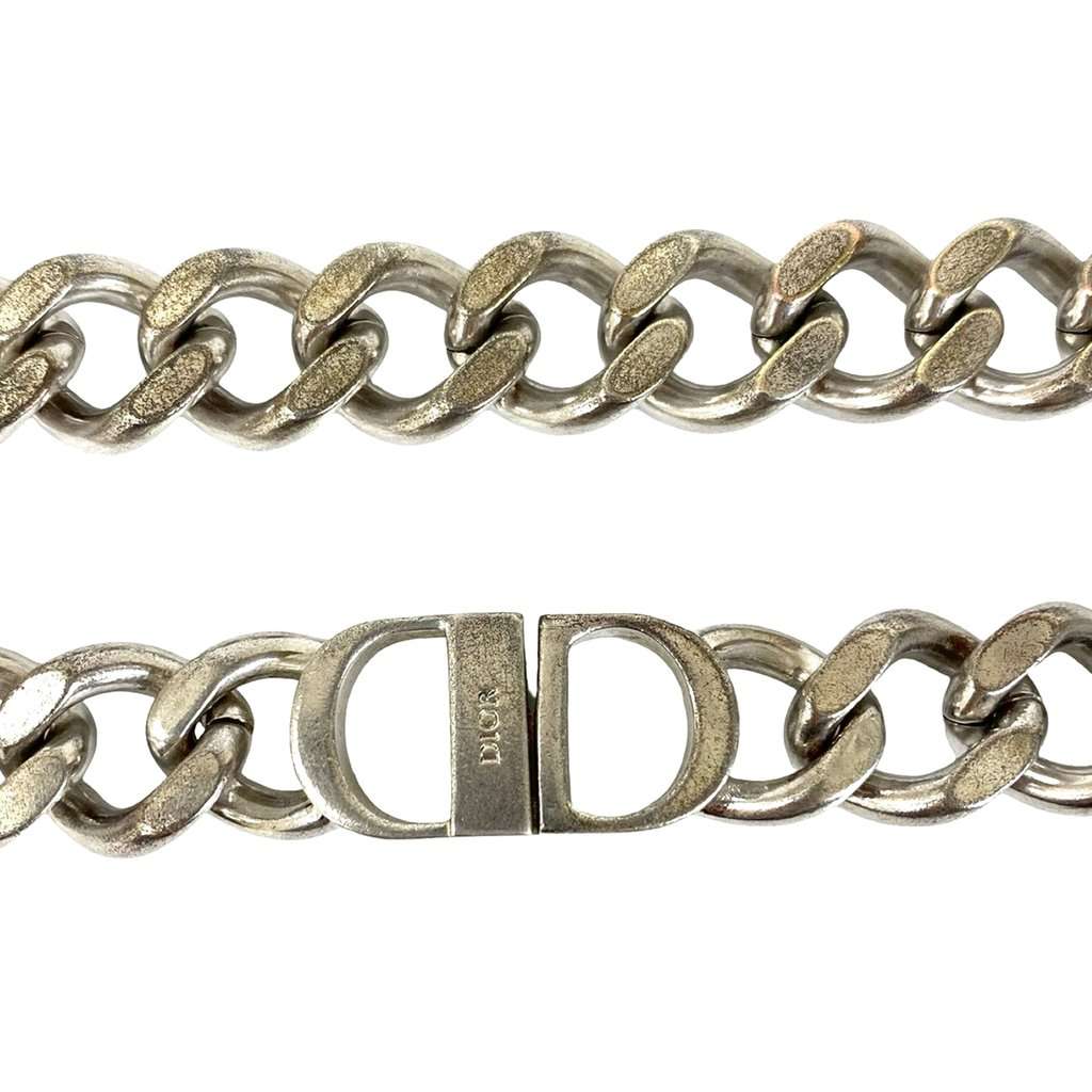 Dior Silver Plated CD Logo Chain Link Necklace Silver Metal Very good condition - Model View
