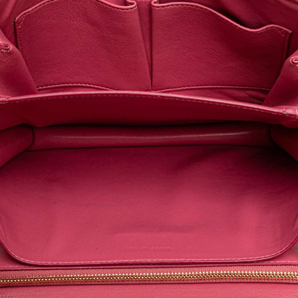 Celine Medium Calfskin Classic Box Pink Leather Very good condition - Model View