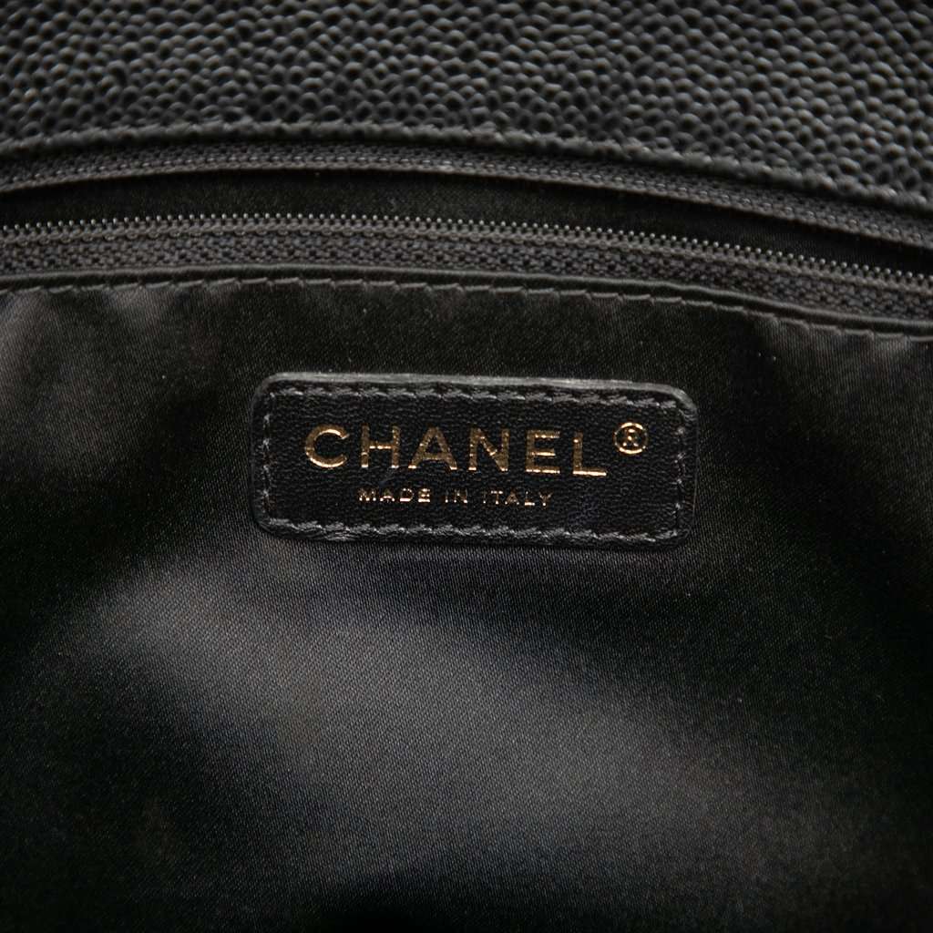 Chanel Caviar Grand Shopping Tote Black Leather Very good - Box View