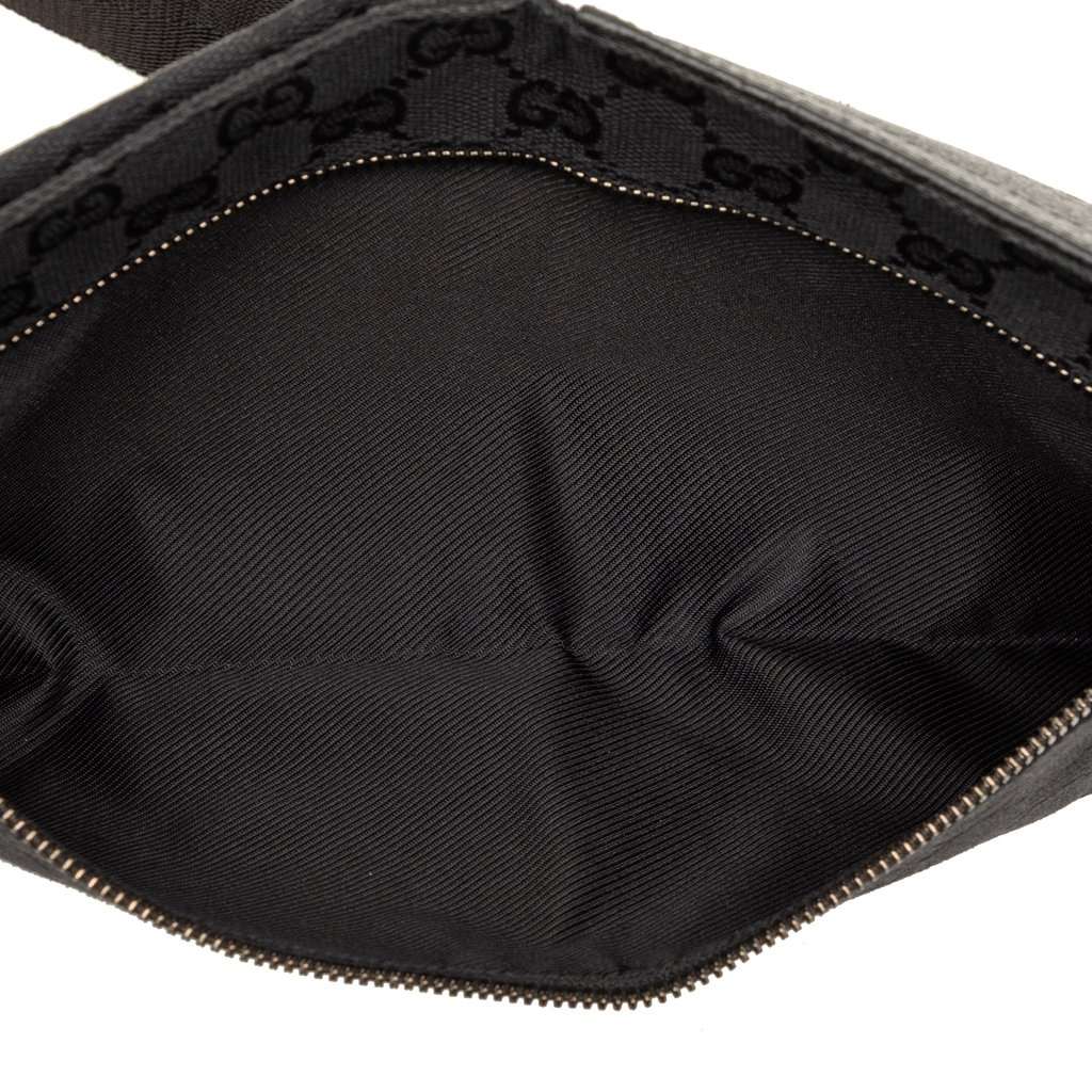 Gucci GG Canvas Double Pocket Belt Bag Black Very good - Model View