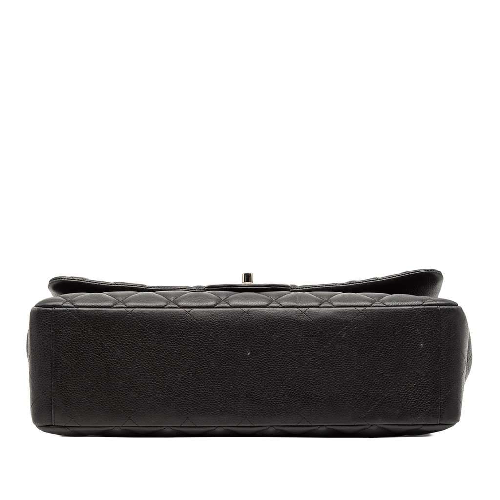 Chanel Maxi Classic Caviar Double Flap Black Leather Very good - Inside View
