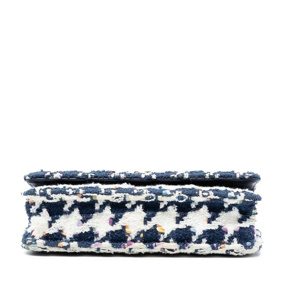 Chanel Tweed 19 Wallet On Chain Blue Very good condition - Inside View