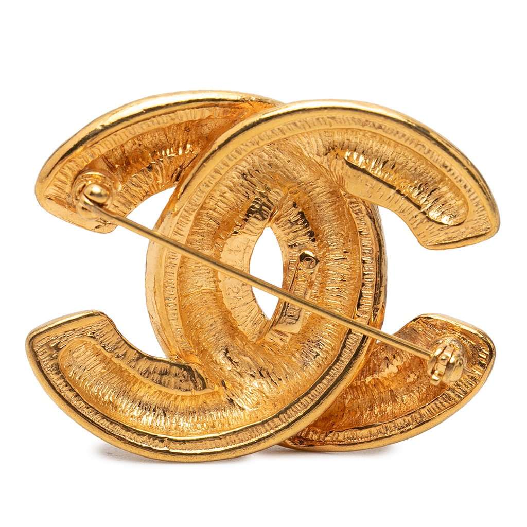 Chanel CC Gold Plated Quilted Brooch Gold Metal Very good condition - Back View