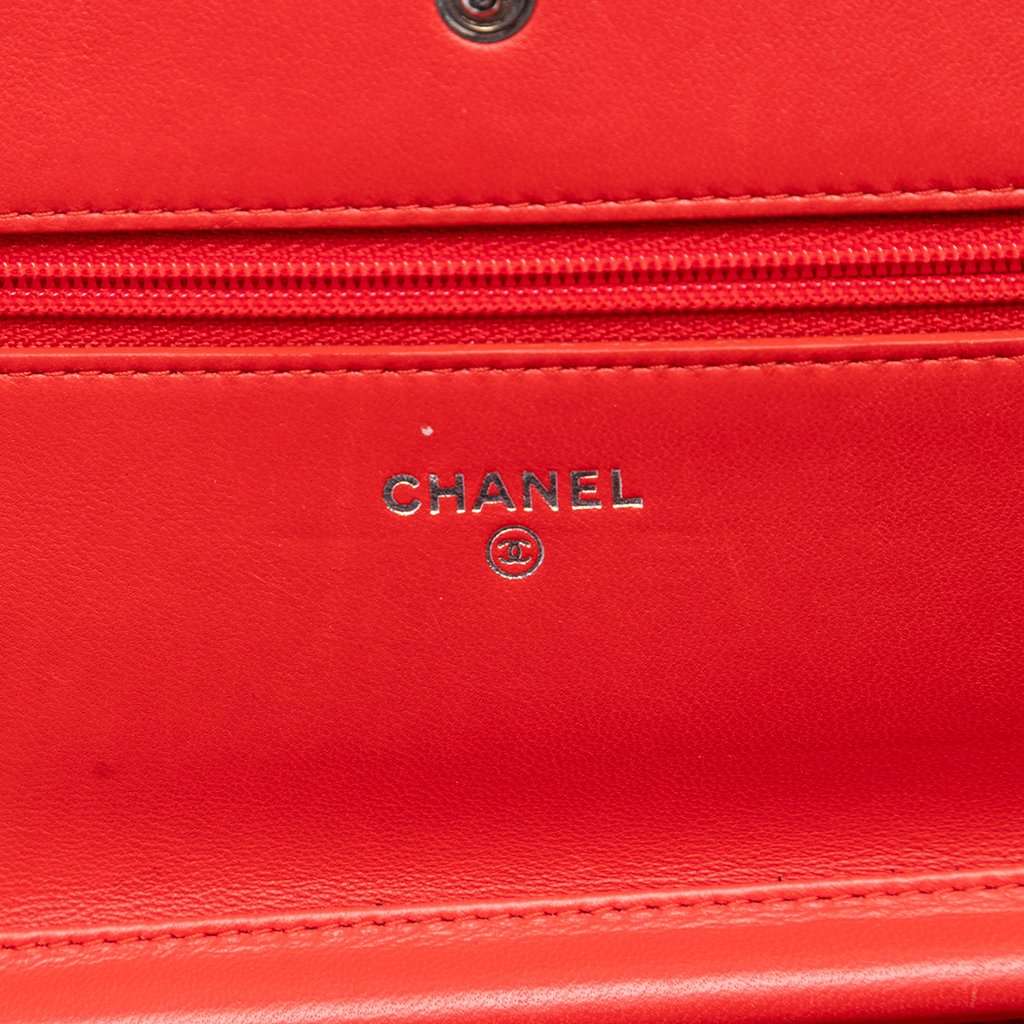 Chanel Quilted Lambskin Boy Wallet On Chain Red Leather Very good condition - Box View